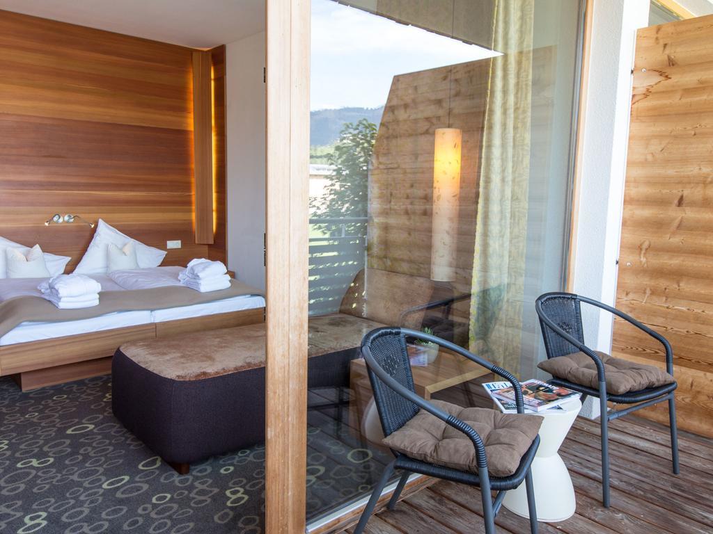 Active By Leitner'S Hotell Kaprun Exteriör bild
