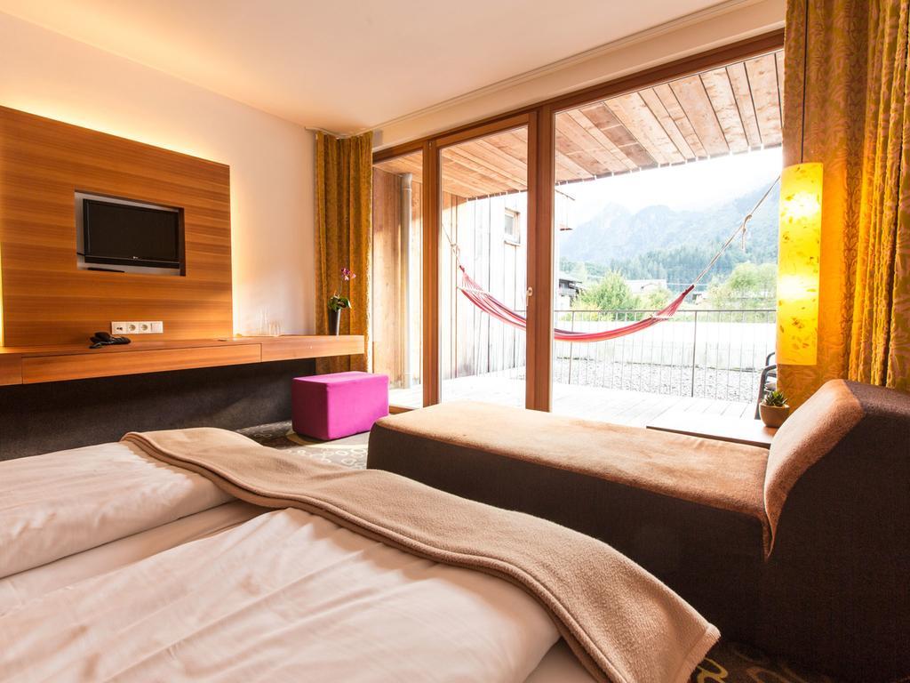 Active By Leitner'S Hotell Kaprun Exteriör bild