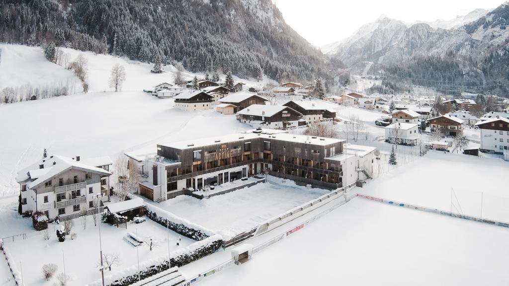 Active By Leitner'S Hotell Kaprun Exteriör bild