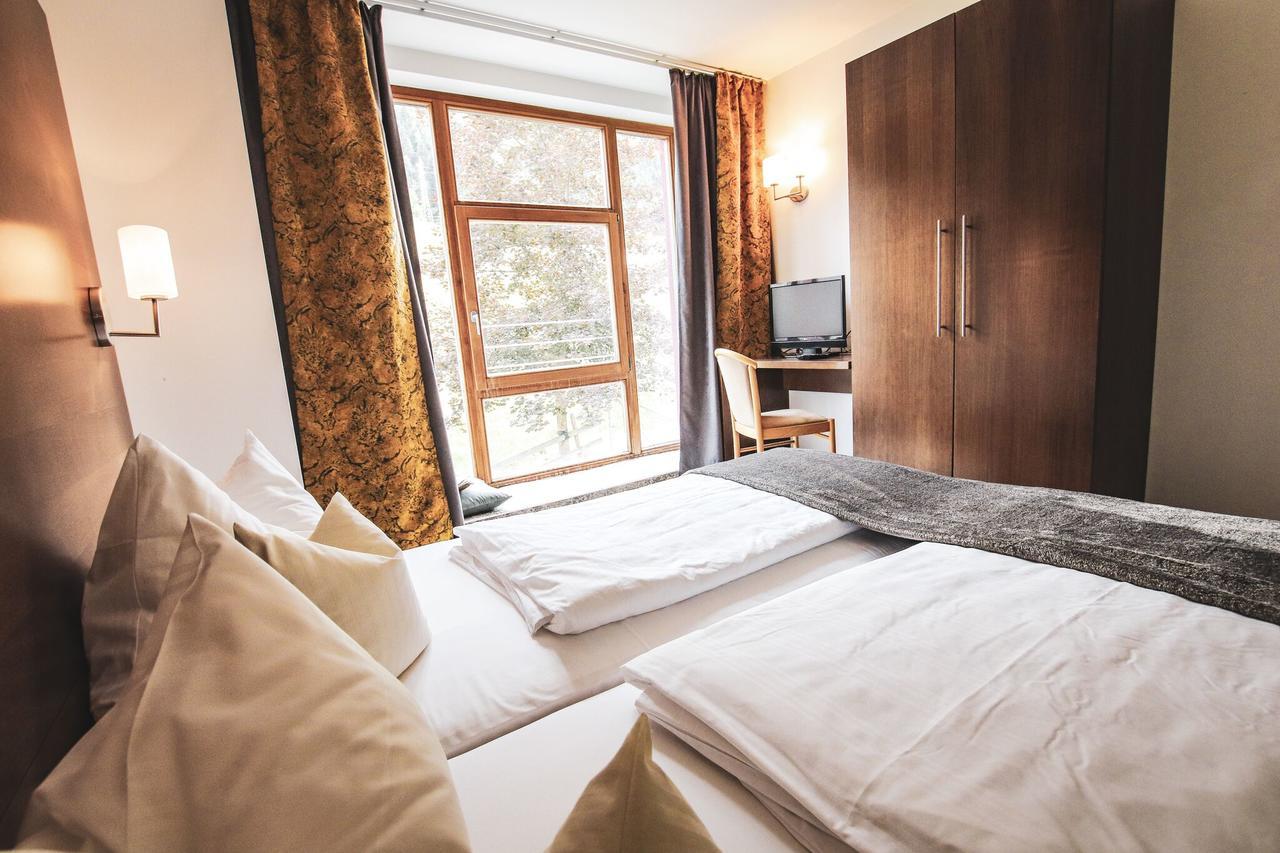 Active By Leitner'S Hotell Kaprun Exteriör bild